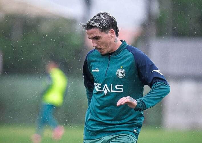 Coritiba x Operário: onde assistir, escalações e tudo sobre o duelo pela Série B. Imagem: JP Pacheco Coritiba