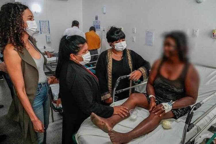 Imagens da comitiva ministerial à Bahia, onde uma indígena do povo Pataxó Hã Hã Hãi foi assassinada e outras pessoas da Terra Indígena Caramuru-Catarina Paraguassu ficaram feridas por disparos de arma de fogo neste domingo (21). Foto: Leo Otero/ MPI