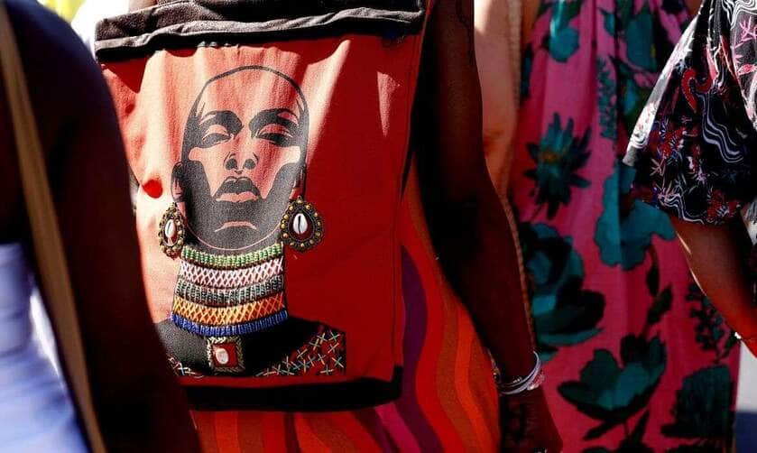 Rio de Janeiro (RJ), 28/07/2024 - 10ª Marcha das Mulheres Negras do RJ. Mulheres negras marcham contra o racismo e pelo bem viver, na praia de Copacabana, zona sul da cidade. Foto: Tânia Rêgo/Agência Brasil