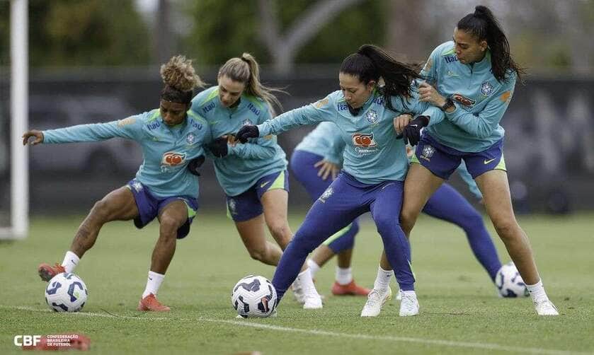 treino da seleção brasileira feminina de futebol nos EUA, em 1º/04/2025