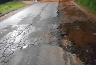 Vazamentos de água persistem em cidade de Mato Grosso e causam revolta em moradores