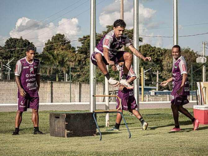 Luverdense x Ceilândia ao vivo; duelo de líderes e invictos na Série D. Imagem: @kaylanfotografia