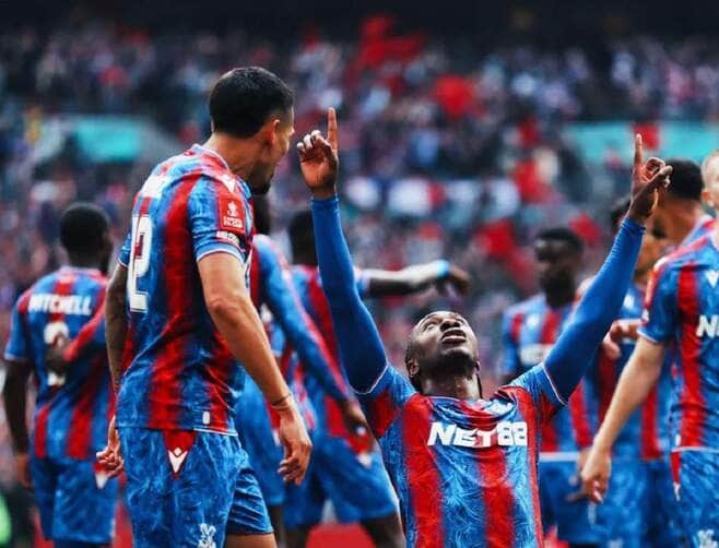 Crystal Palace x Nottingham Forest: Saiba onde assistir, como chegam os times e prováveis escalações. Imagem: Divulgação Crystal Palace