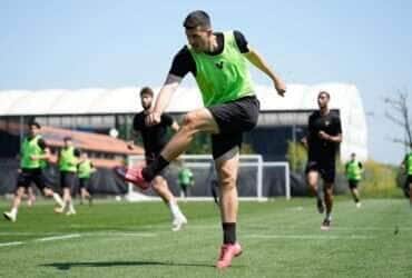 Venezia x Fiorentina: Onde assistir ao vivo, escalações e tudo sobre o duelo pelo Italiano. Imagem: Divulgação Venezia