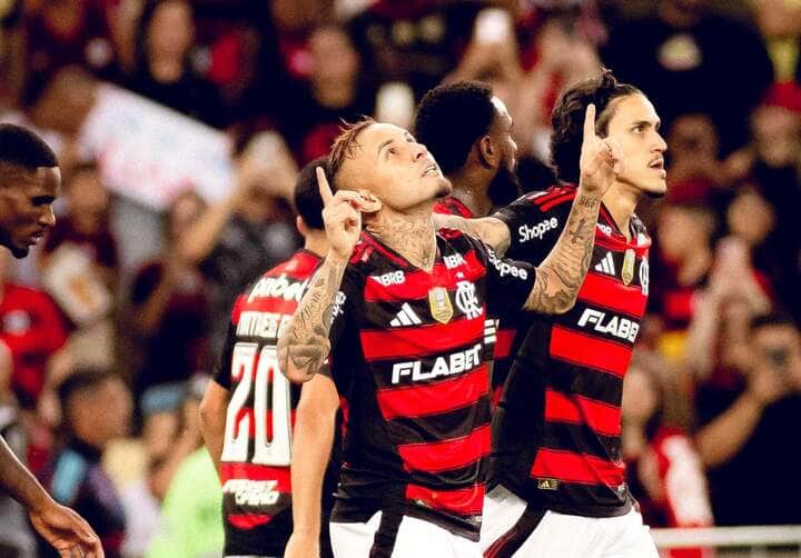 Palmeiras x Flamengo: onde assistir, prováveis escalações e como chegam os líderes do Brasileirão 2025. Imagem: CRF Palmeiras x Flamengo: onde assistir, prováveis escalações e como chegam os líderes do Brasileirão 2025. Imagem: CRF