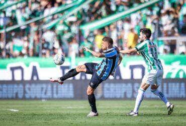 Juventude x Grêmio: onde assistir ao vivo, prováveis escalações e tudo sobre o jogo do Brasileirão. Imagem: Lucas Uebel/GFBPA