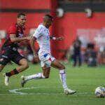 Ba-Vi ao vivo: onde assistir Bahia x Vitória, escalações e tudo sobre o maior clássico do Norte-Nordeste. Imagem: Letícia Martins e Rafael Rodrigues/EC Bahia