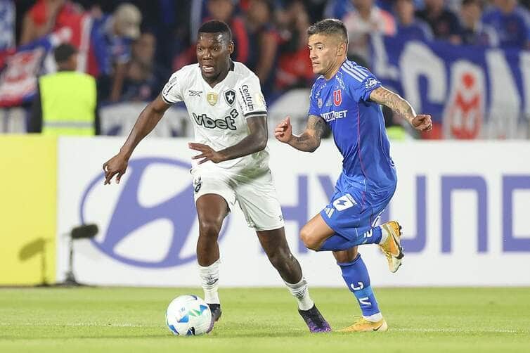 Botafogo x Universidad de Chile: onde assistir, escalações e tudo sobre o duelo decisivo da Libertadores. Imagem: Vitor Silva/Botafogo