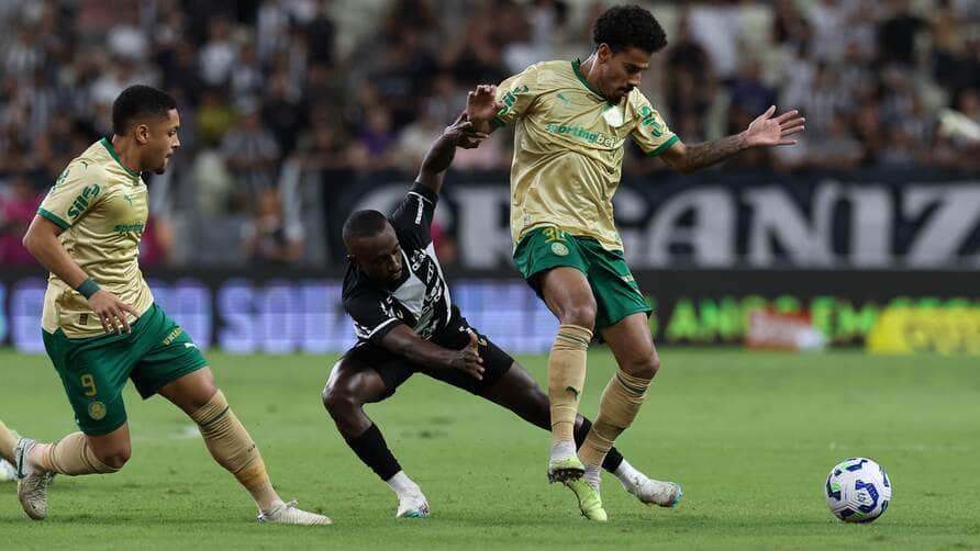Palmeiras x Ceará: veja onde assistir, escalações e tudo sobre o duelo decisivo da Copa do Brasil. Imagem: Cesar Greco/Ag. Palmeiras