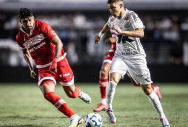 CRB x Santos: onde assistir, escalações e tudo sobre o jogo decisivo da Copa do Brasil 2025. Imagem: Raul Baretta/Santos FC