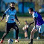 Operário x Athletico: onde assistir ao vivo, escalações e tudo sobre o duelo paranaense pela Série B. Imagem: @andreoito • OFEC