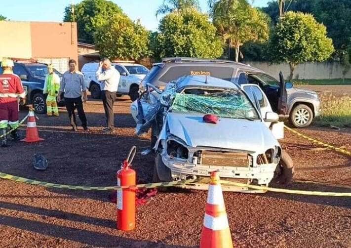 Acidente aconteceu na madrugada deste domingo (11), Dia das Mães; vítima viajava com o marido rumo a Foz do Iguaçu e morreu no local