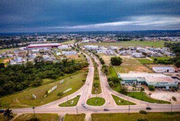 Feira Junina movimenta bairro de Alta Floresta com cultura e gastronomia local