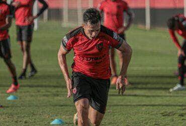 América x Atlético-GO: onde assistir, escalações e tudo sobre o duelo da Série B. Imagem: Bruno Corsino/Atlético-GO