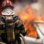 Incêndio destrói empresa no centro de Sinop e mobiliza bombeiros