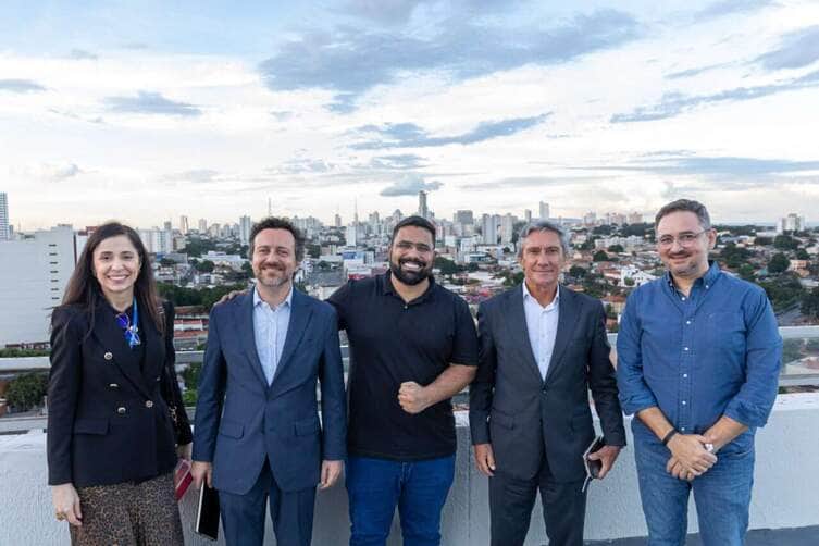 Embaixador de Portugal visita Cuiabá e discute parcerias culturais e econômicas