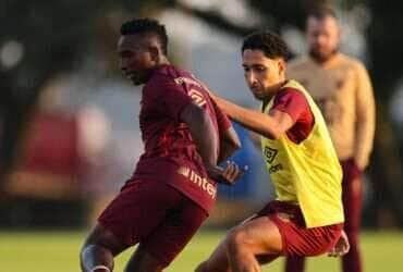 Athletico-PR x Chapecoense: onde assistir, escalações e tudo sobre o duelo decisivo pela Série B. Imagem: José Tramontinathletico.com.br