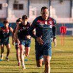 Fortaleza x Cruzeiro: onde assistir, prováveis escalações e como chegam os times para o duelo no Castelão pelo Brasileirão 2025. Imagem: Kael Morais FEC