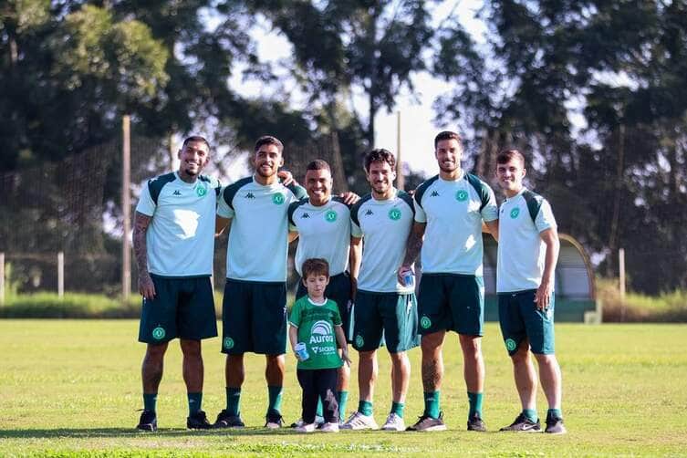 Athletico-PR x Chapecoense: onde assistir, escalações e tudo sobre o duelo decisivo pela Série B. Imagem: Luiz Ferrazzo ACF Athletico-PR x Chapecoense: onde assistir, escalações e tudo sobre o duelo decisivo pela Série B. Imagem: Luiz Ferrazzo ACF