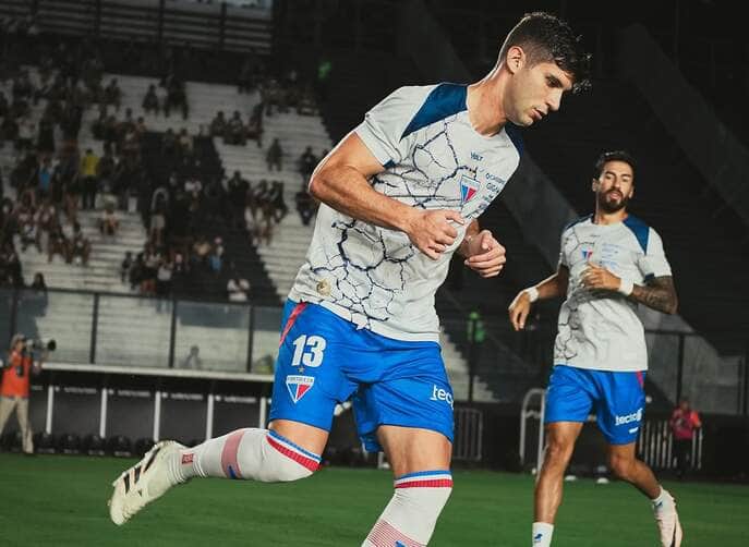 Fortaleza x Retrô: onde assistir, escalações e tudo sobre o jogo decisivo na Arena Castelão pela Copa do Brasil. Imagem: Mateus Lotif FEC Fortaleza x Retrô: onde assistir, escalações e tudo sobre o jogo decisivo na Arena Castelão pela Copa do Brasil. Imagem: Mateus Lotif FEC