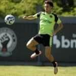 Vasco x Fortaleza: onde assistir, escalações e tudo sobre o jogo deste sábado em São Januário. Imagem: Matheus Lima VascoDaGama