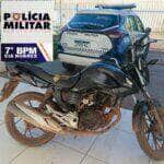 Durante abordagem na Ponte de Ferro, PM identificou motocicleta com placa e chassi de veículos diferentes, ambos com registro de furto em Cuiabá