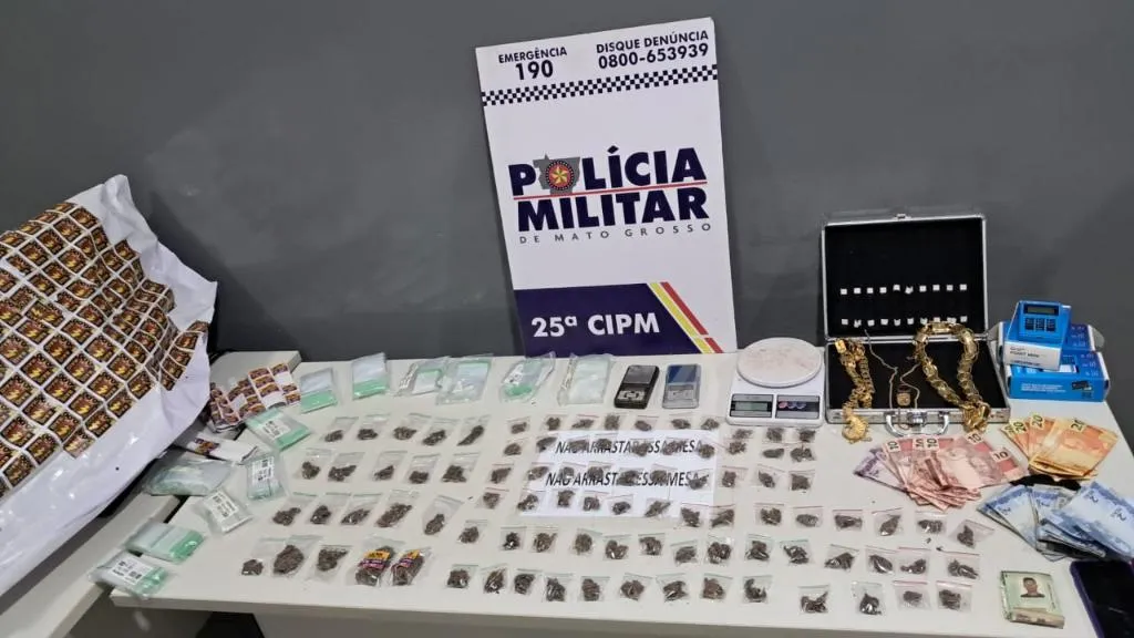 Polícia prende homem e apreende adolescente por tráfico em Várzea Grande