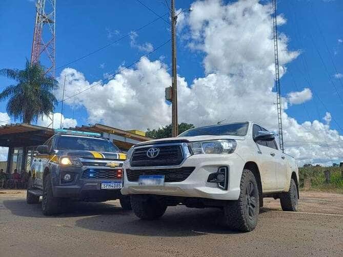 PRF apreende 84 kg de skunk escondidos em veículo na BR-364 em Alto Garças