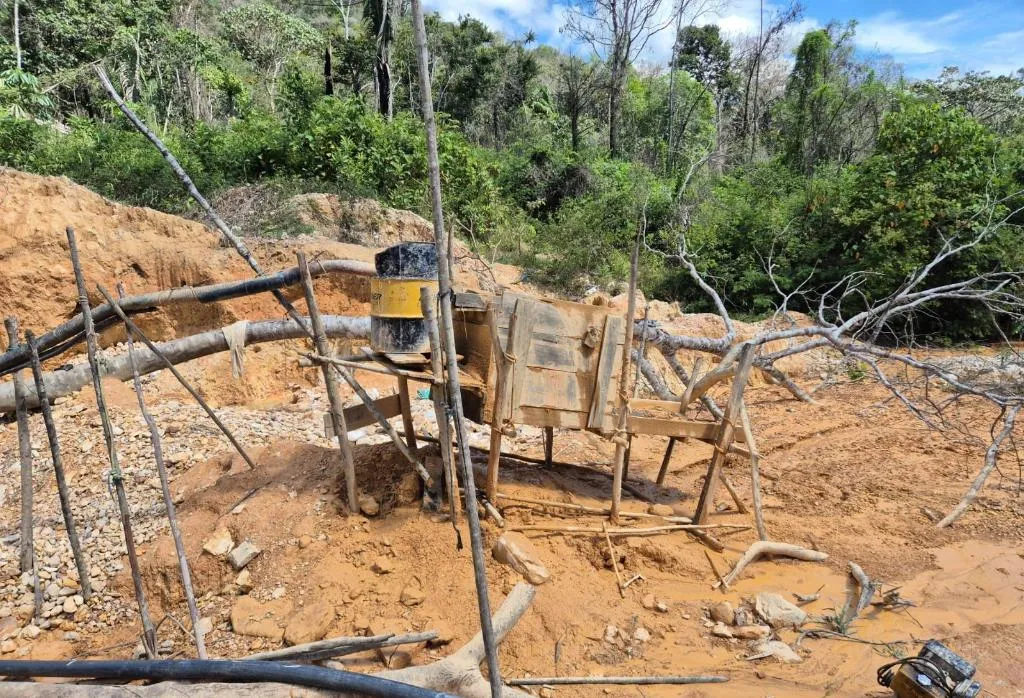 Garimpo ilegal é fechado e 19 pessoas são presas em operação no interior de Mato Grosso