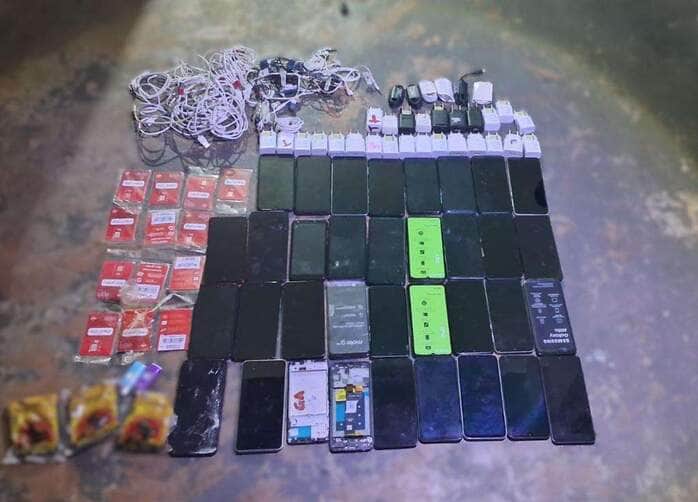 Policiais penais interceptam pacote suspeito e evitam que 32 celulares entrem em carceragem de penitenciária em Rondonópolis