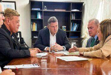 Prefeita de Varzea Grande busca destravar recursos para saneamento em Brasilia -CenárioMT