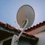 Troca gratuita da parabólica tradicional por digital encerra em junho para famílias de baixa renda em Mato Grosso