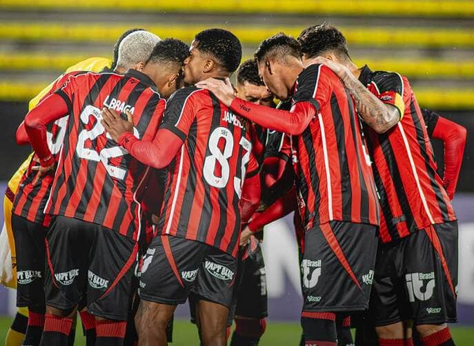 Corinthians x Vitória: onde assistir ao vivo, horário e prováveis escalações. Imagem: Victor Ferreira EC Vitória