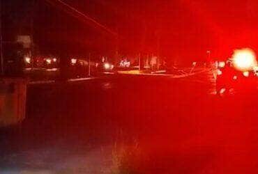 Motorista fugiu após o acidente que interditou trechos das avenidas Ângelo Dal’Alba e Chapada; não houve feridos