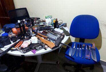 Suspeito de 39 anos foi localizado pela Polícia Militar durante a Operação Tolerância Zero, após invadir propriedades e furtar alimentos, gasolina e ferramentas