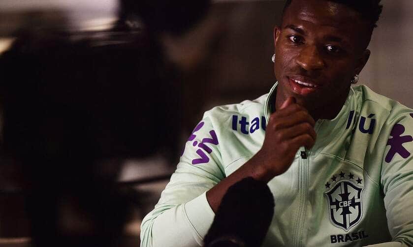 Vinícius Jr. concede entrevista à Reuters em Turim