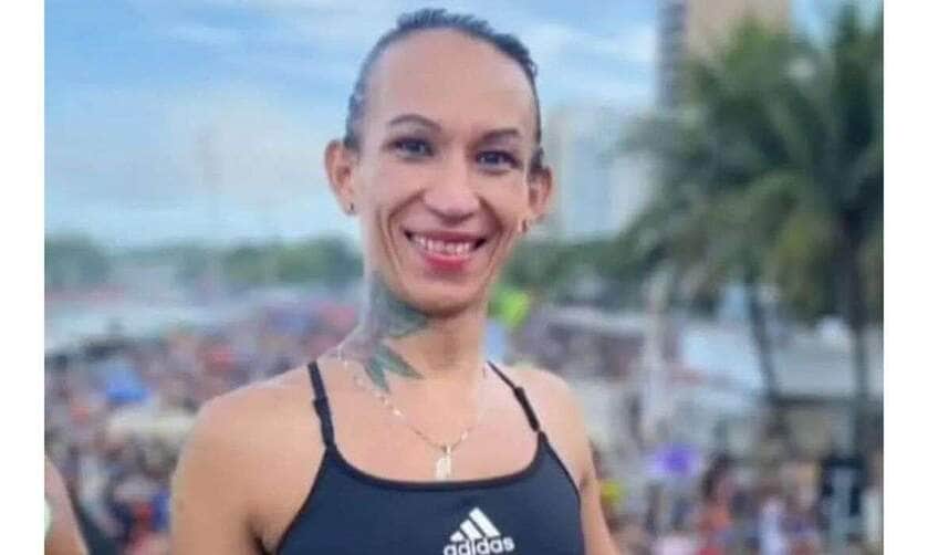 Rio de Janeiro (RJ), 03/05/2025 - Danny Rocha, uma mulher trans, cozinheira da CasaNem, ativista e referência de acolhimento e resistência na Lapa. Foto: bennybriolly/Instagram