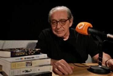 São Paulo (SP), 10/04/2025 - A Rádio MEC estreia o seriado “Ao som dos boleros e tangos”, produção inédita apresentada pelo jornalista e escritor Ruy Castro. Rádio MEC