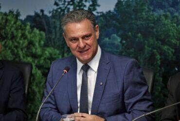 Brasília (DF), 29/04/2025 - O ministro da Agricultura e Pecuária - Mapa, Carlos Fávaro, durante lançamento do novo serviço de Registro de Estabelecimento de Produtos de Origem Animal. Foto: José Cruz/Agência Brasil