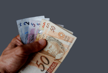 dinheiro na mão-consignado