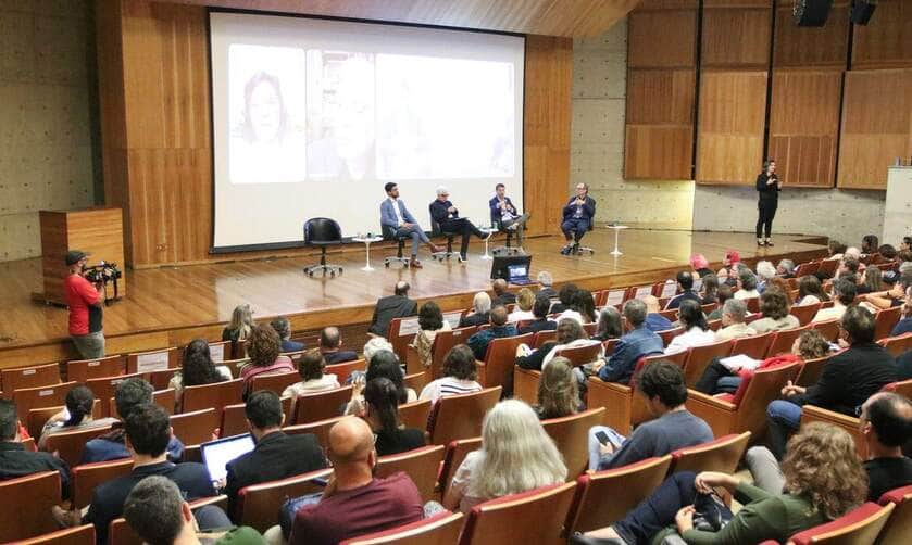 São Paulo (SP), 21/05/2025 - Com participação da EBC, o 1º Encontro da Rede Nacional de Comunicação Pública promove debates sobre o papel das emissoras públicas na prática do jornalismo, na programação cultural e na educação. Estão presentes representantes de organizações nacionais e internacionais, referências na oferta de um serviço público de comunicação gratuito, de qualidade e independente. Foto: Cadu Pinotti/Agência Brasil