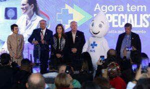 São Paulo (SP), 30/05/2025 - O vice-presidente da República, Geraldo Alckmin, participa de cerimônia no Hospital São Paulo (HSP/HU Unifesp), da primeira entrega do programa “Agora tem especialistas”. A capital paulista receberá um acelerador linear, equipamento de alta tecnologia para tratamento do câncer. Foto: Cadu Pinotti/Agência Brasil