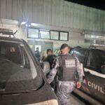 Mulher é presa com mala de drogas em Cuiabá (MT)