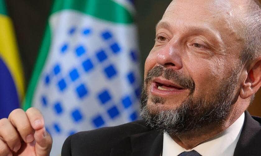 Brasília (DF) 09/05/2025 - O presidente do INSS, Gilberto Waller, durante entrevista para a TV Brasil/ EBC  Foto: Fabio Rodrigues-Pozzebom/ Agência Brasil