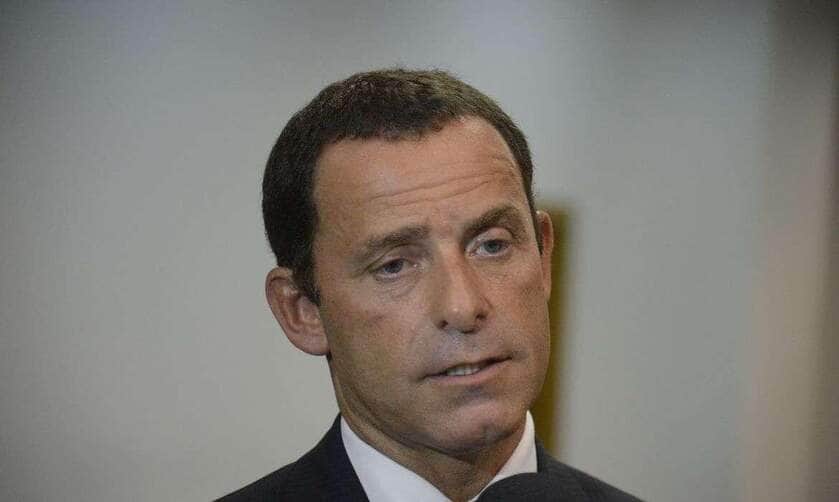 O diretor do Departamento Geral de Polícia da Capital, Allan Turnowski, fala com a imprensa durante coletiva de imprensa sobre a Operação Bad Family.