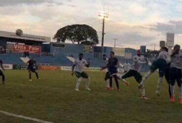 Lance de Aparecidense x Luverdense. Imagem: Reprodução