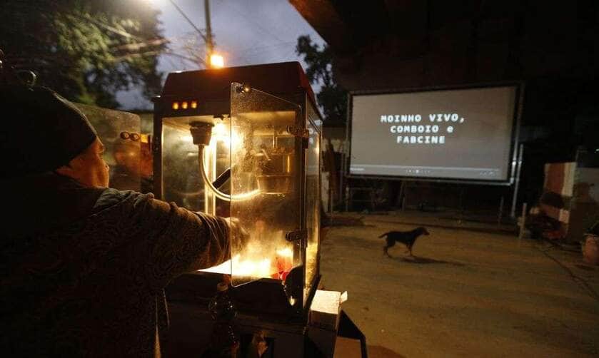 São Paulo SP 26/08/2023 - Favela do Moinho, na região central paulistana, celebra neste sábado (26) os dez anos da derrubada do muro que cercava a comunidade. A barreira, segundo laudo do Corpo de Bombeiros emitido à época, dificultava a evacuação do local em caso de incêndio. Foto Paulo Pinto/Agência Brasil