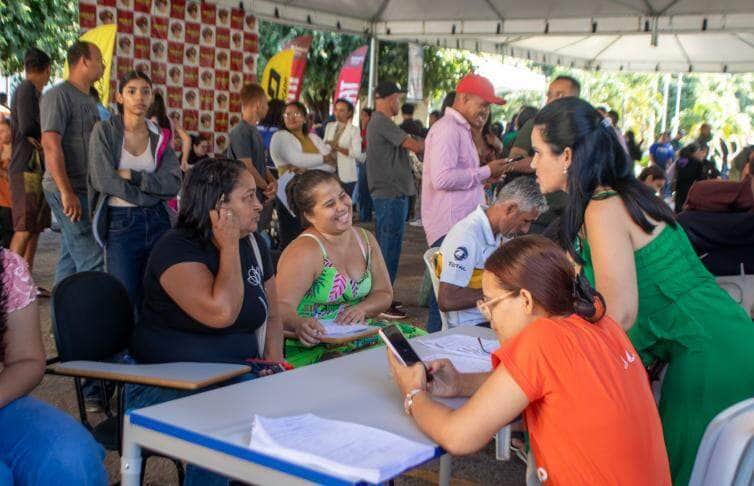 Mutirão de Emprego atrai milhares em Barra do Garças com mais de 500 vagas ofertadas