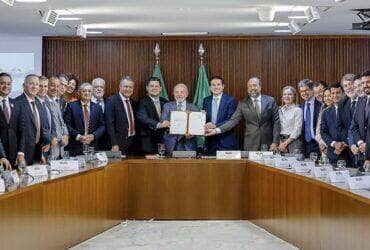 Nova Tarifa Social de Energia Elétrica vai beneficiar mais de 60 milhões de brasileiros - Ricardo Stuckert/PR