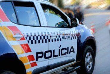 Homem agride mulher em kitnet e é detido pela PM em Nova Mutum